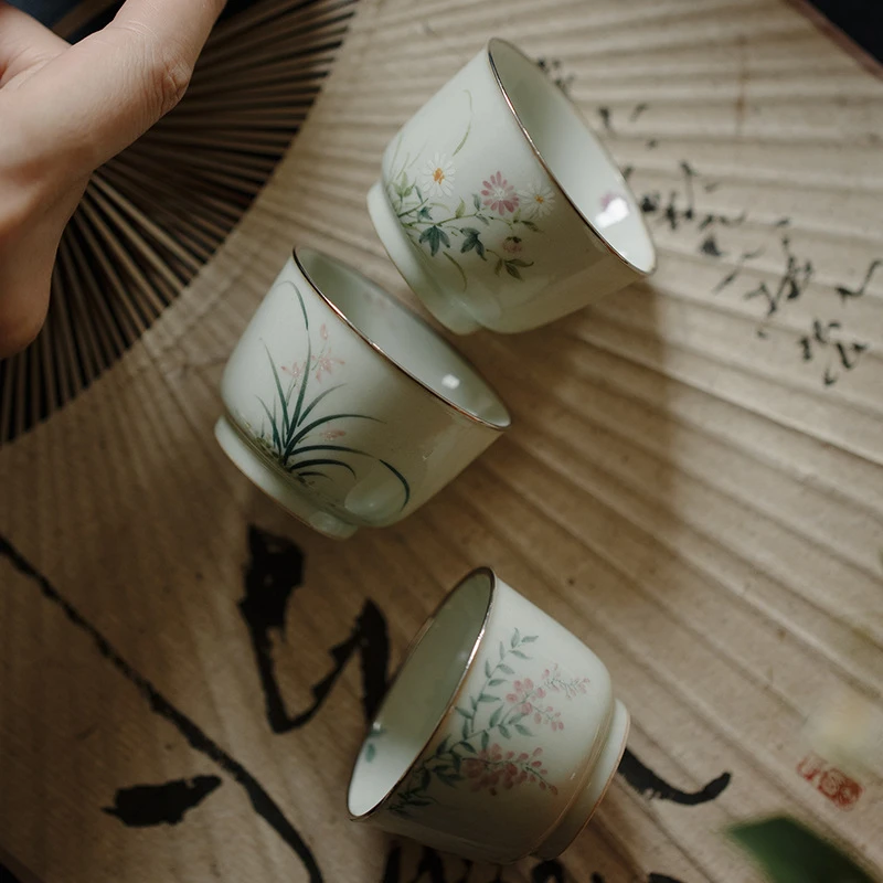 无落果青釉下粉彩手绘幽兰知忆描银口小茶杯家用功夫茶具单品茗杯