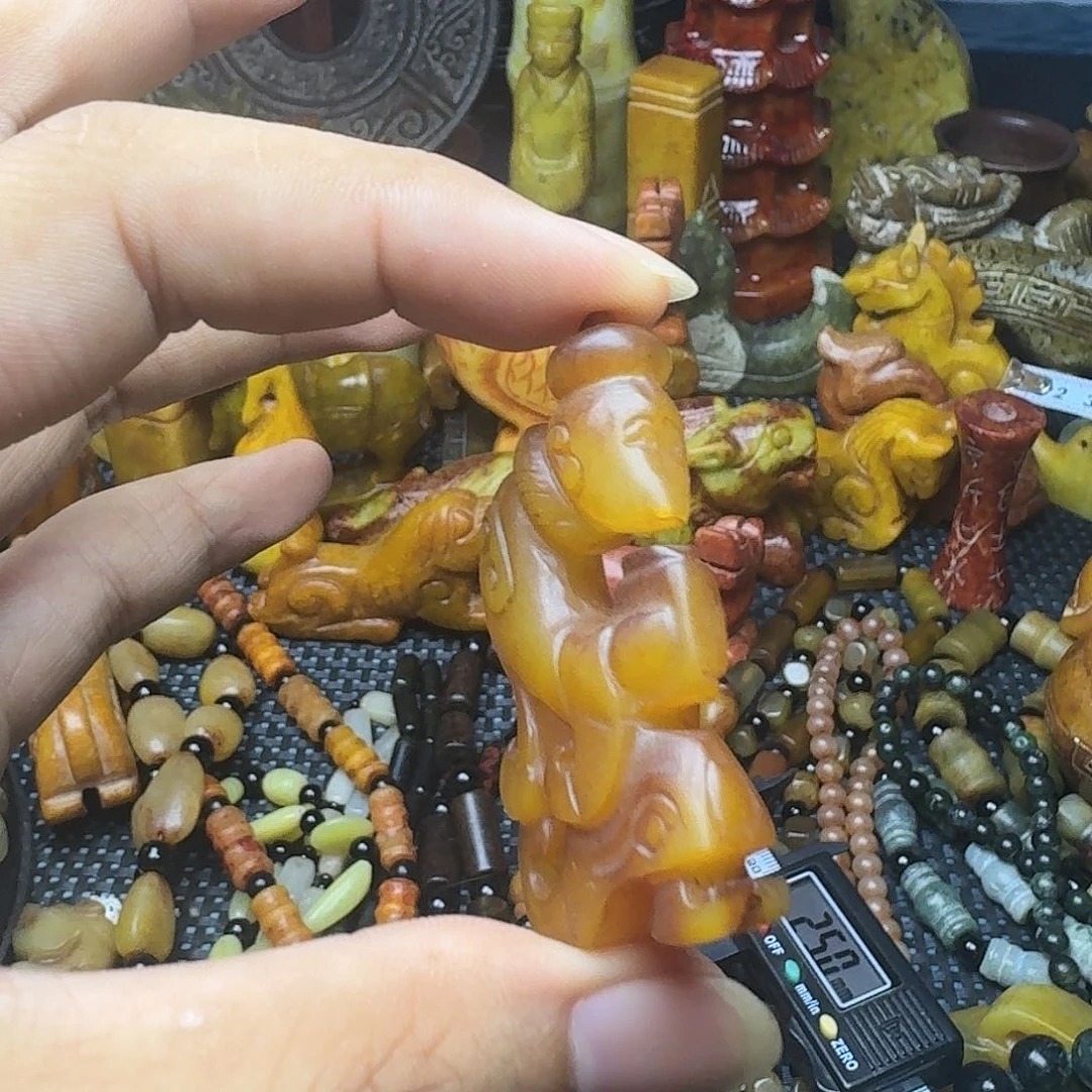 白玉菩提吊坠。。63
