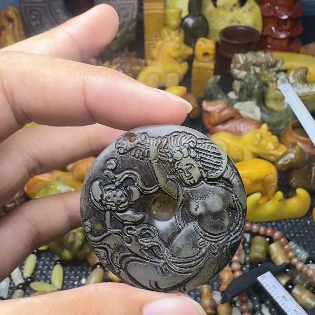 白玉菩提吊坠。。57