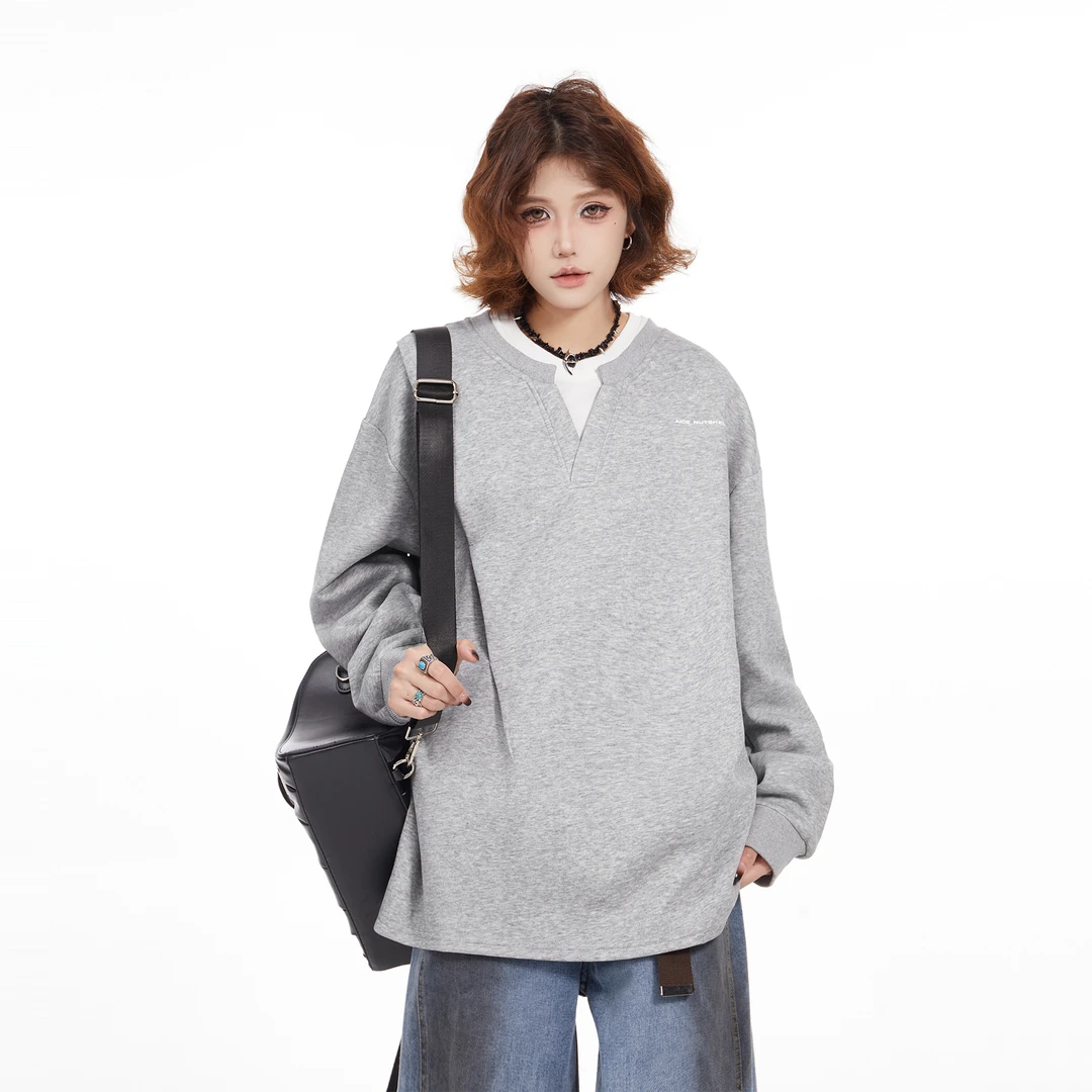 出前一町秋季小众褶皱纯色假两件开叉圆领长袖男女同款宽松卫衣