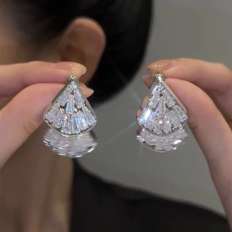 铜合金合成锆石耳饰 【沐熙】时尚轻奢精致璀璨灵动小众简约耳钉