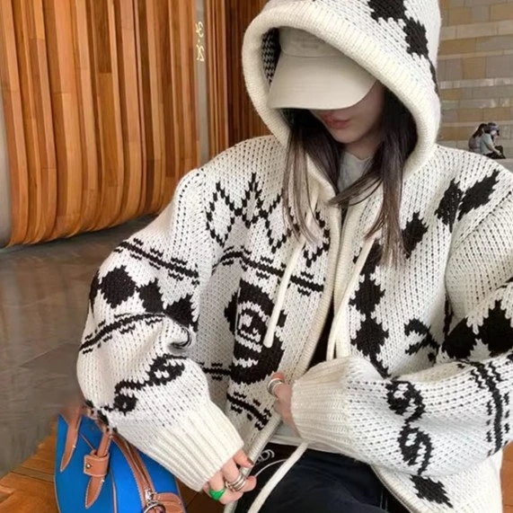 复古温柔慵懒风双色纱线撞色时尚连帽毛衣提花玫瑰保暖宽松厚外套