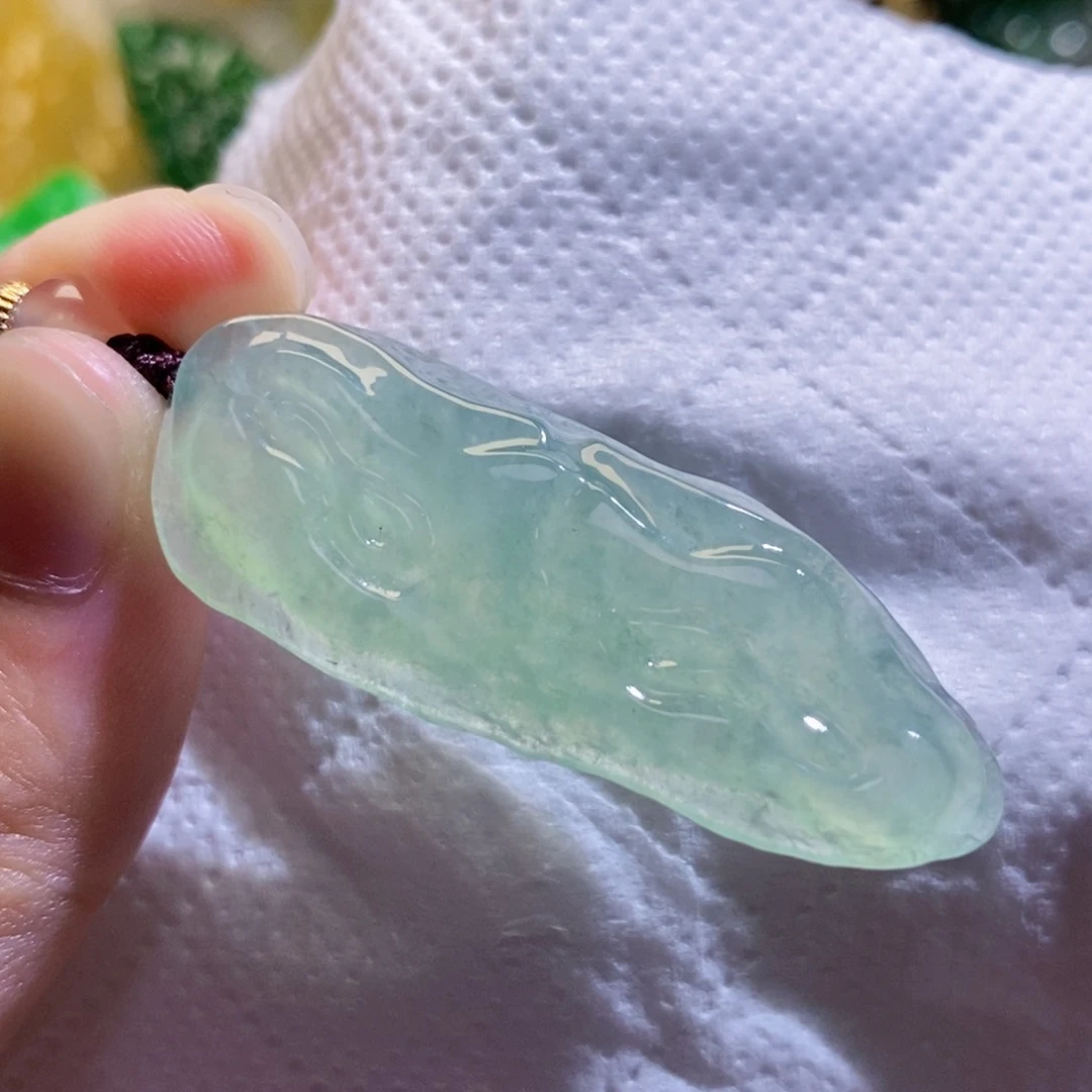 【闪购商品】翡翠吊坠(不含链)未镶嵌1834