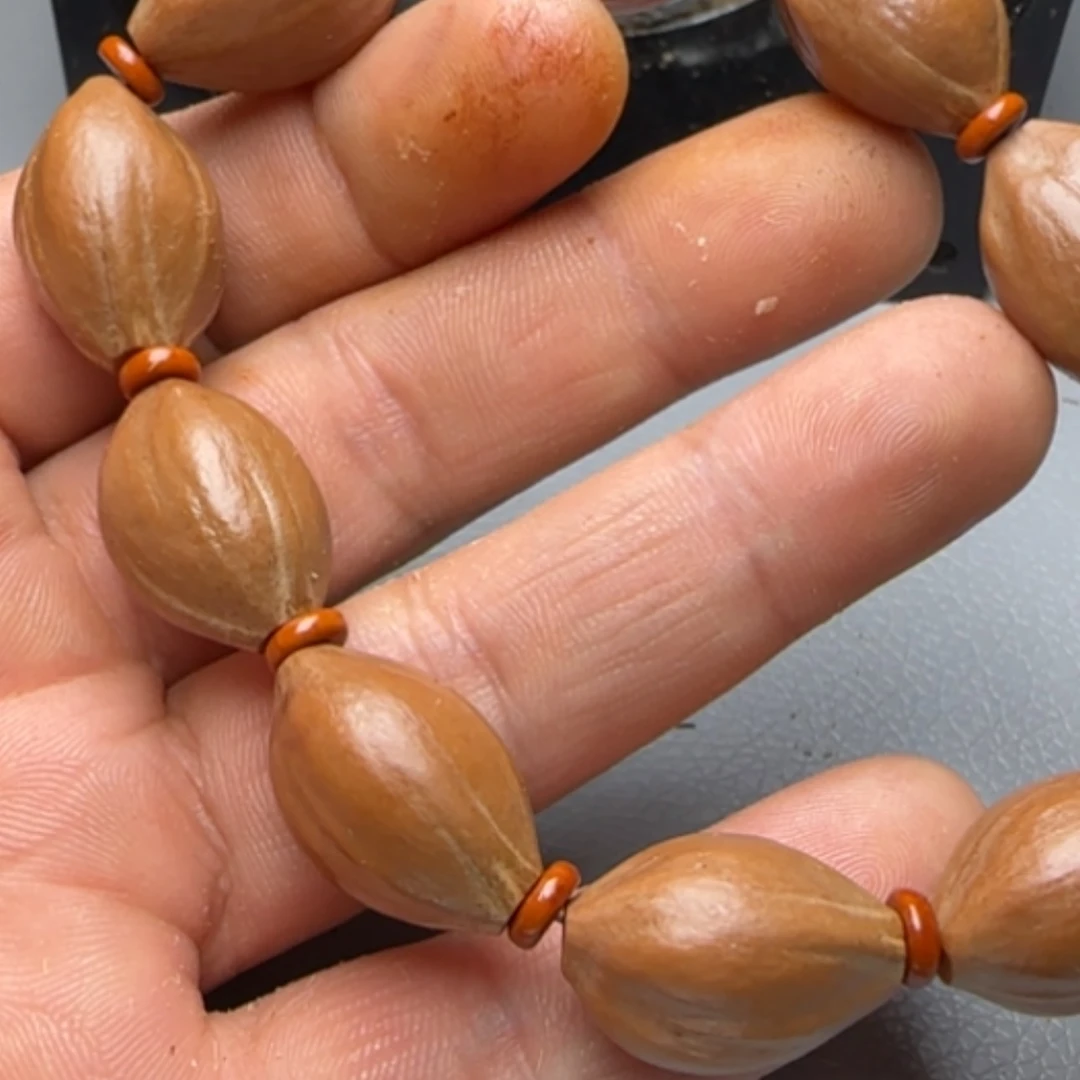 【闪购商品】橄榄核吊坠