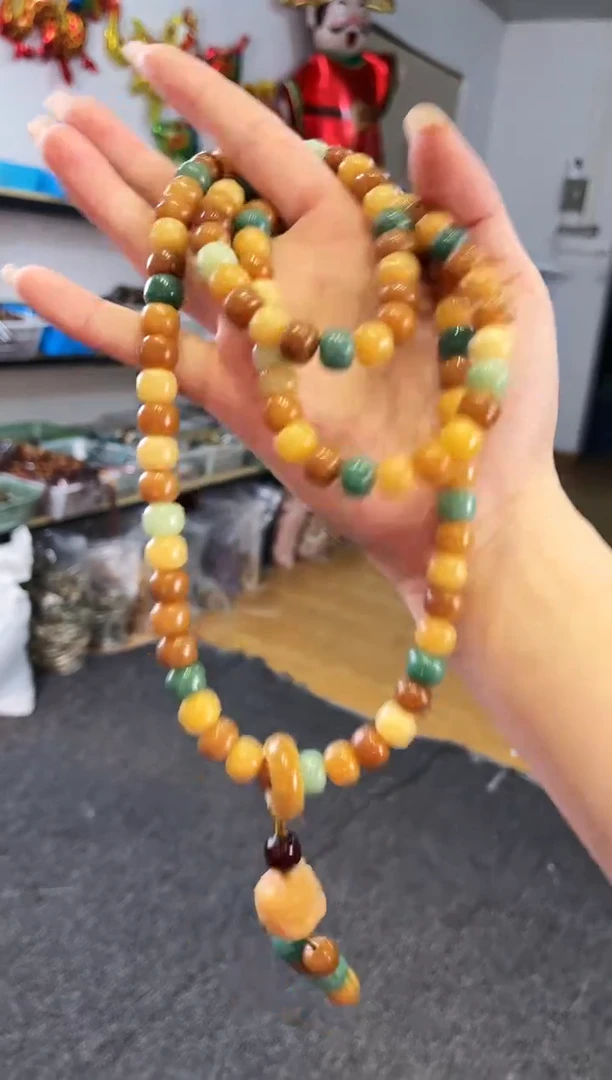 【闪购商品】白玉菩提吊坠   8*10浓郁多宝醒狮108颗