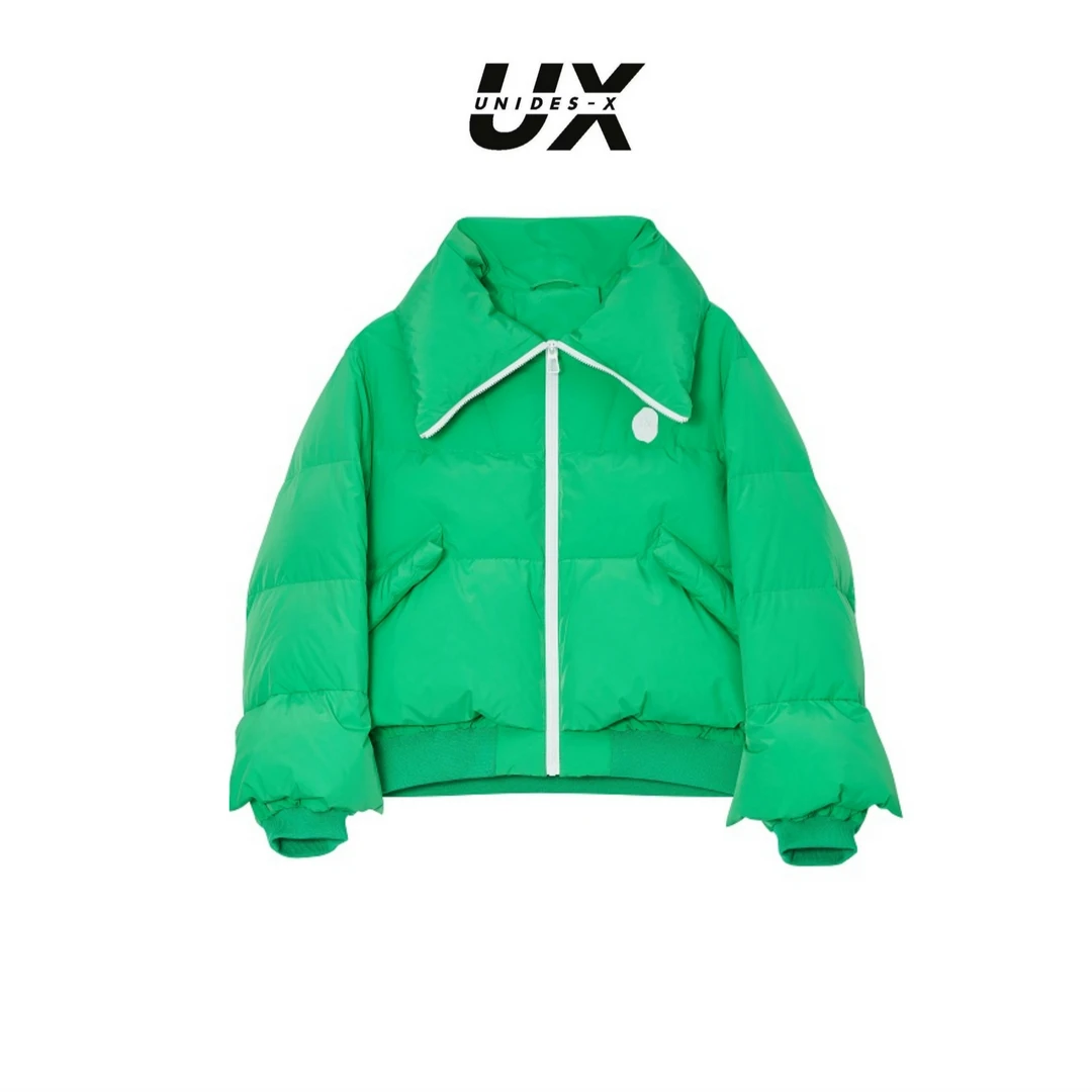 UX2024年高定绿色大翻领羽绒服短款时尚休闲百搭女士宽松设计师