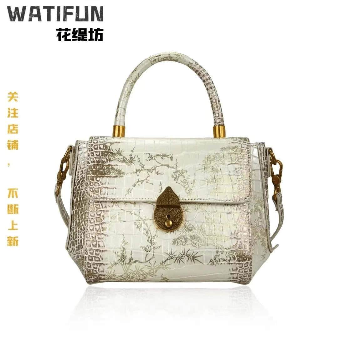 WATIFUN【2024无撞款设计版高定女包】秀款节节高升刺绣手提包V2401