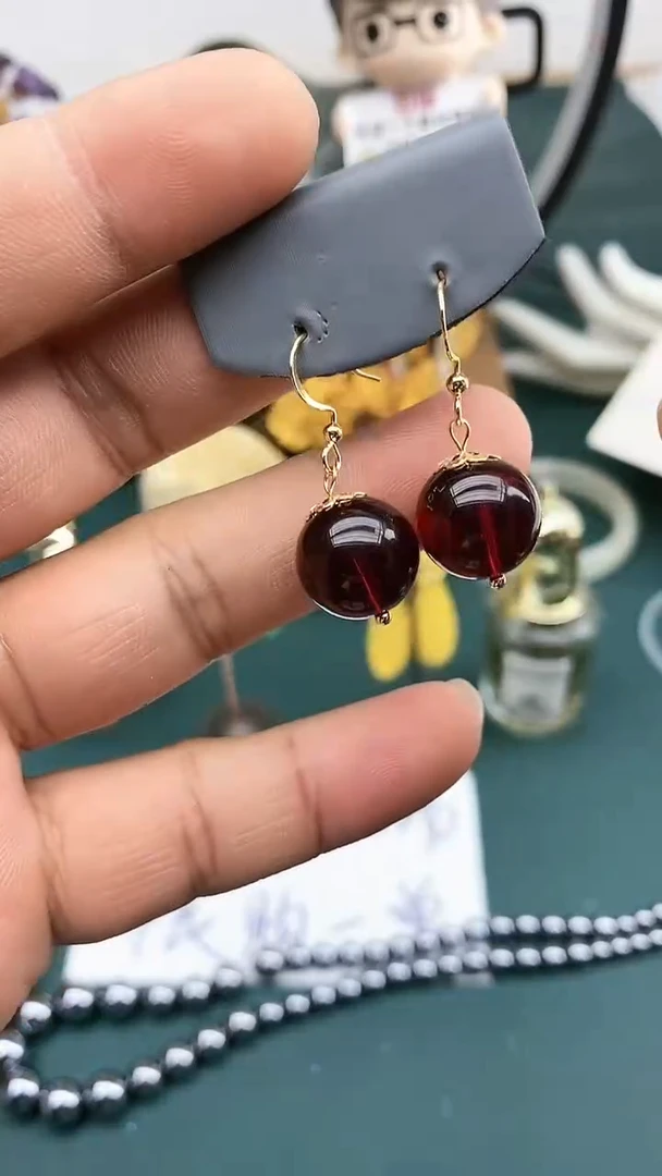 【闪购商品】血珀耳饰14K金镶嵌时尚耳饰111