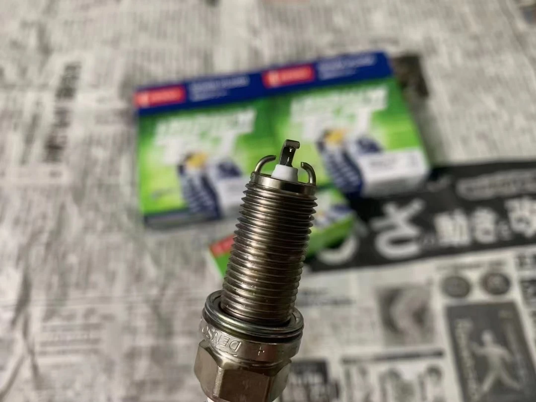 皇冠火花塞-锐志火花塞-升级版电装三极点火更好