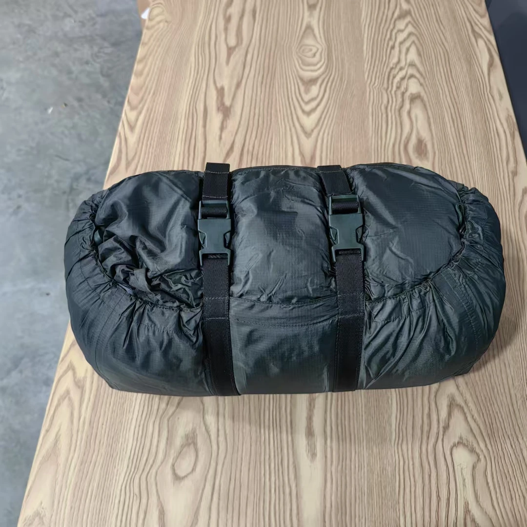 H 17户外单人睡袋