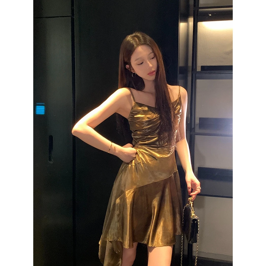 安酒月【都市巡游】设计感解构缎面百搭吊带千金晚宴连衣裙AJ4JSL10