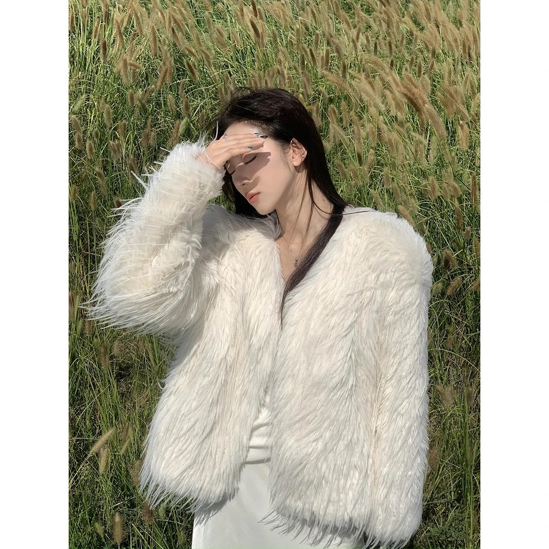 安酒月【月光手书】气质名媛外套女冬季新款宽松V领AJ4IPW10