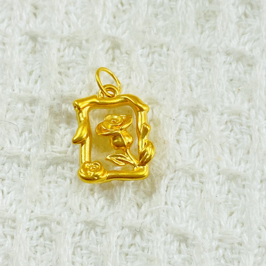 足金999 黄金方块玫瑰 0.48