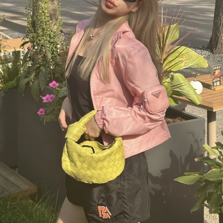 99新 Prada/普拉达 积分-100/P234865276/拉链无帽倒三角小包外套