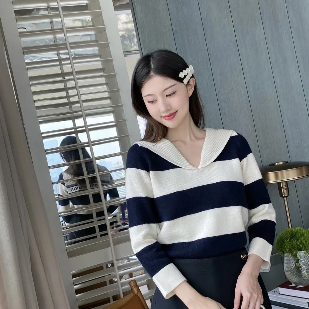 99新 DIOR/迪奥 条纹海军风连帽针织卫衣 36码 449748/864693