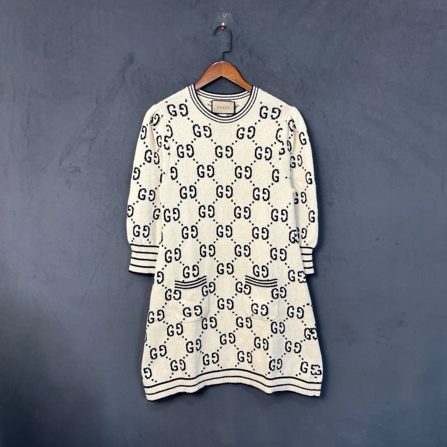 99新 GUCCI/古驰 P234449910/米色满印针织连衣裙 S码