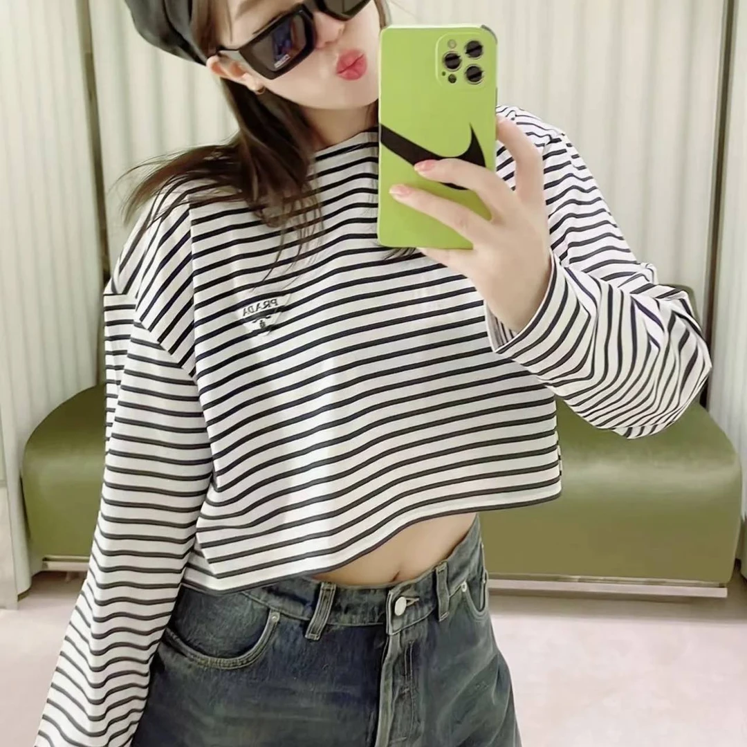 99新 Prada/普拉达 P234865551/条纹拼色微标短款长袖 S码