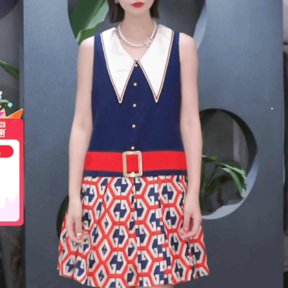 全新未使用 GUCCI/古驰 小花汤汤/P224724837/连衣裙 42码