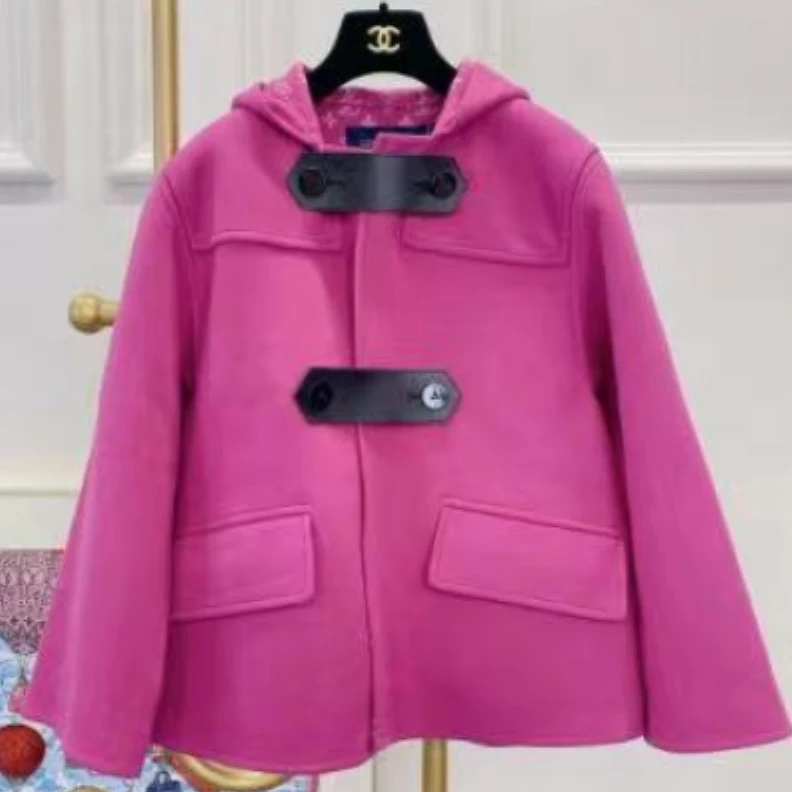 99新  小花汤汤/P234245225/玫粉色大衣短款 LOUIS VUITTON