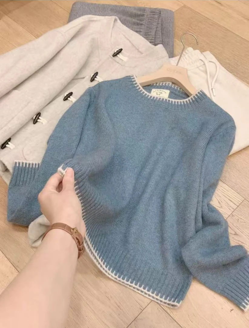 七言家 海鸥蓝花纱圆领毛衣1