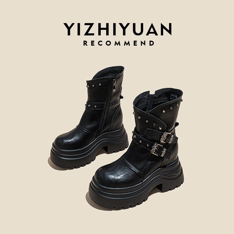 逸芝媛2024新款真皮复古皮带扣舒适百搭厚底增高8cm马丁靴9936-39