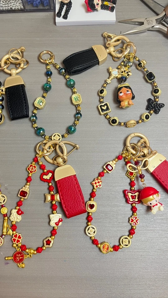 新年手机链包链车钥匙链