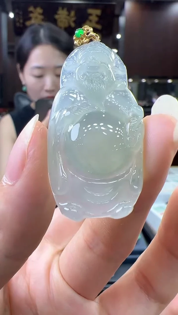 【闪购商品】翡翠颈饰18K金镶嵌财神 不含链