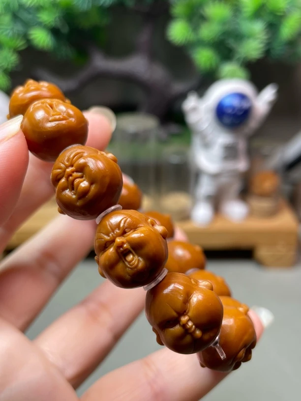 1.5手工人生百态李俊百态胖子百态精品橄榄核雕文玩手串