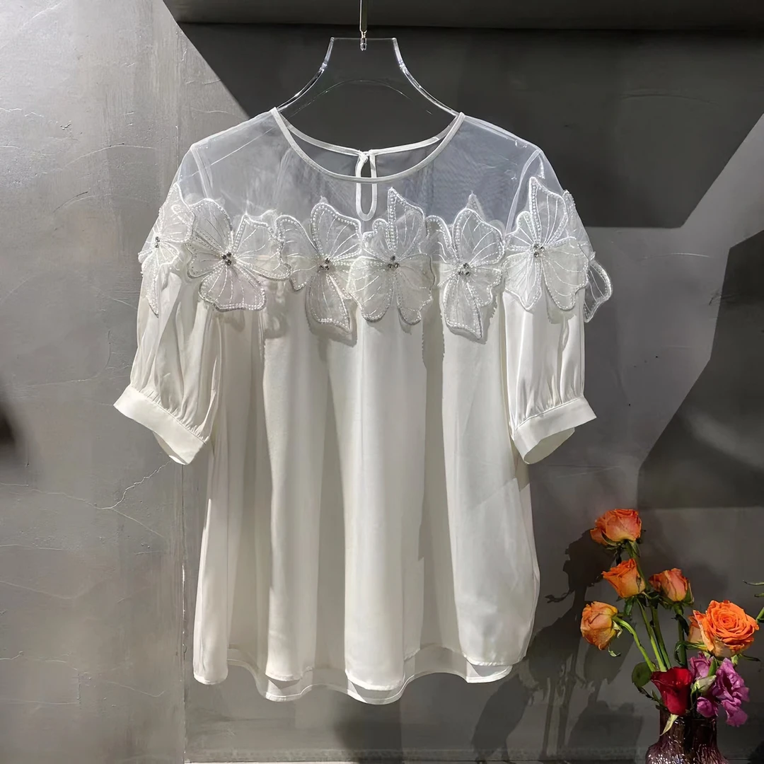 【小黑家]高端桑蚕丝气质网纱圆领手工钉珠立体花朵时尚衬衫A90