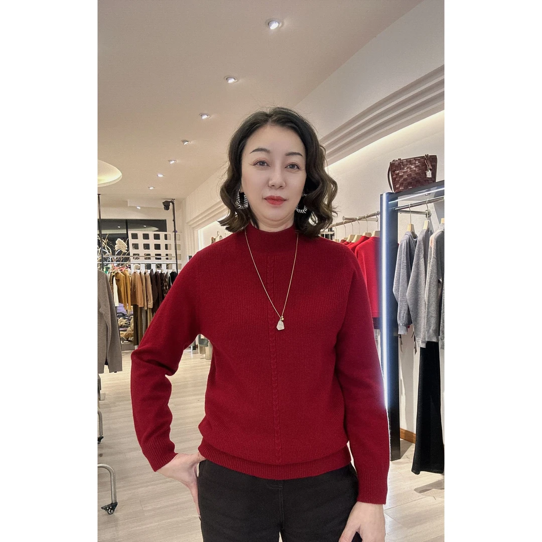 【一件过冬 系列】竖坑条半高领纯色绞花秋冬时尚百搭羊绒衫