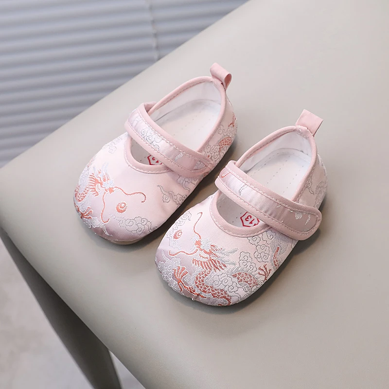 女宝宝布鞋春秋软底婴幼儿学步鞋一周岁公主鞋汉服鞋国风女童布鞋