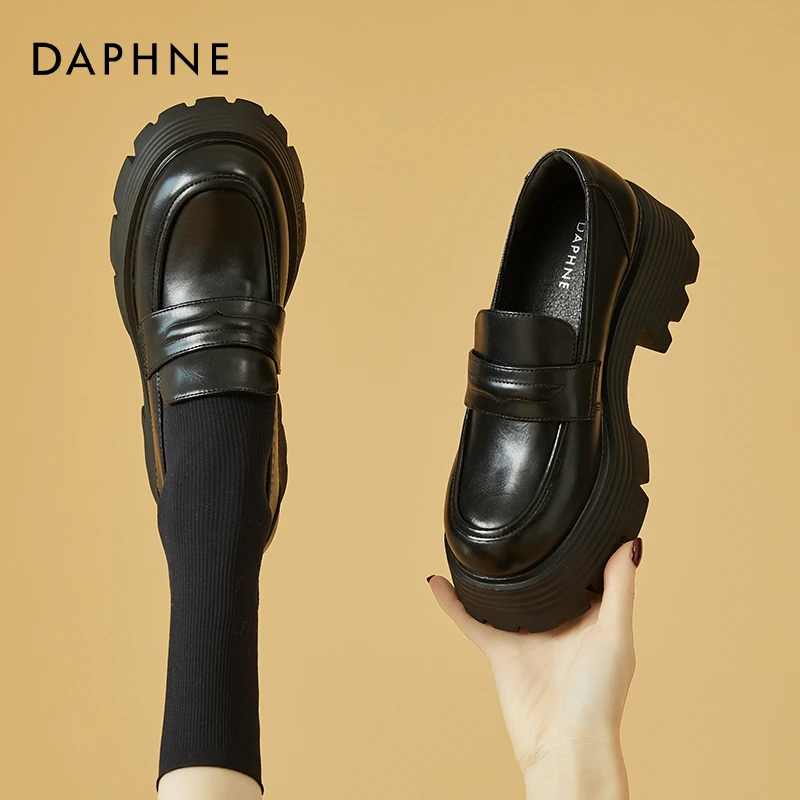 达芙妮6CM厚底乐福鞋女2025秋季英伦风小皮鞋黑色粗跟单鞋女鞋子