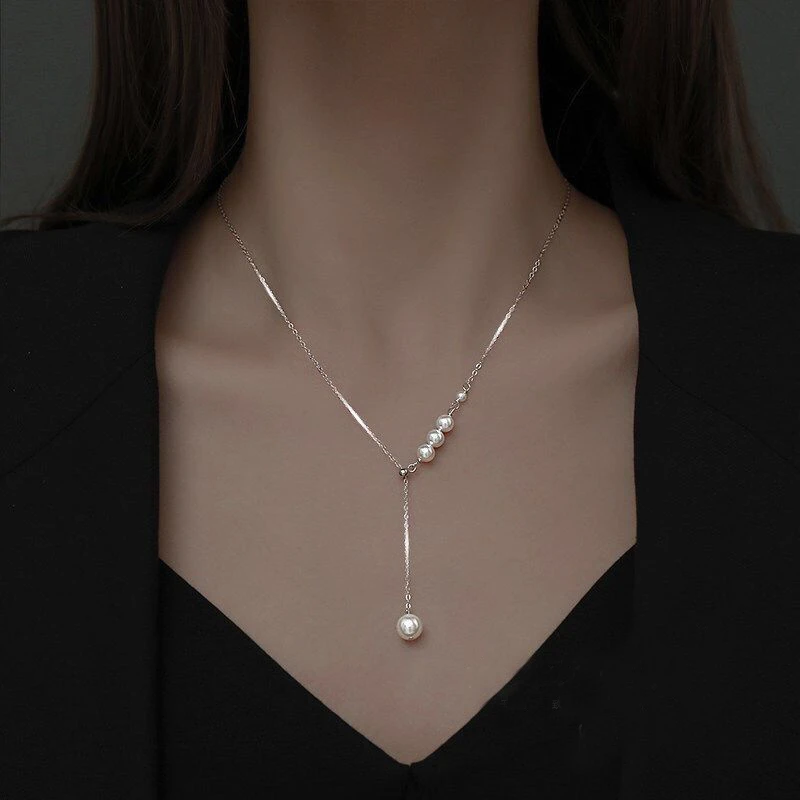 钛钢项链 流苏珠珠项链女轻奢小众2024年新款潮年轻高级感锁骨链