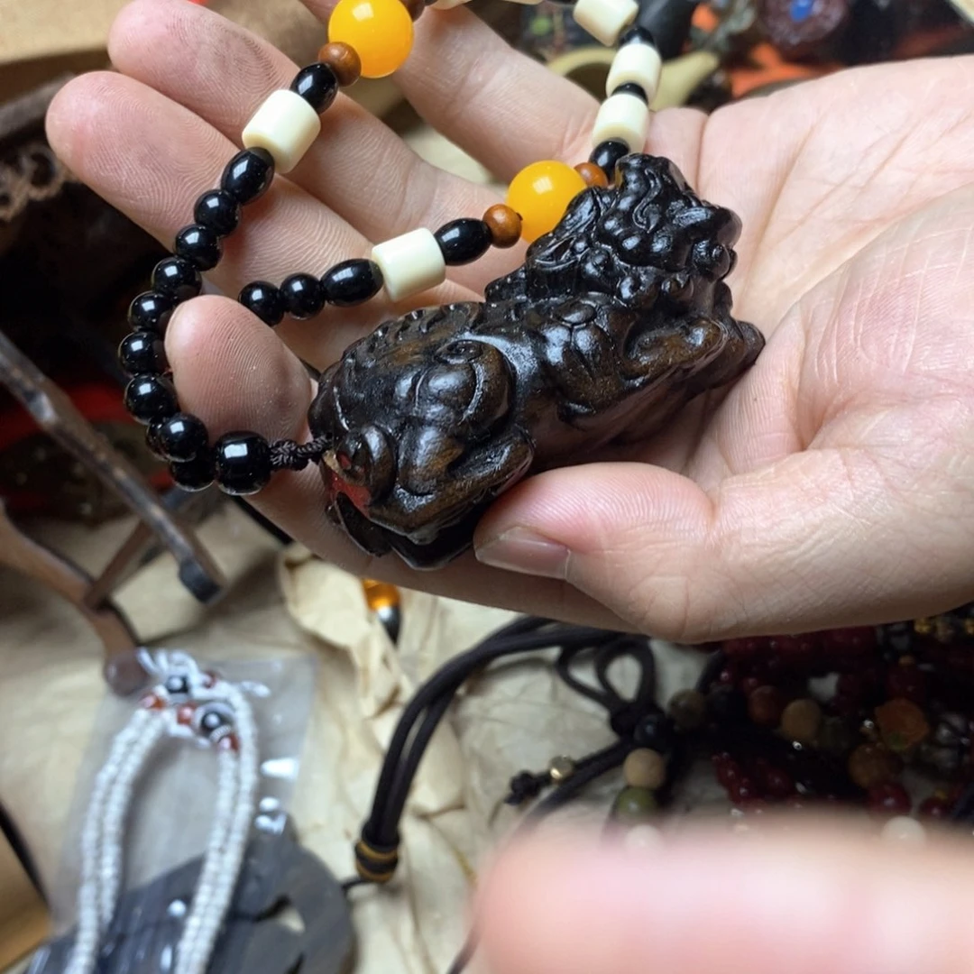 滴血莲花菩提吊坠