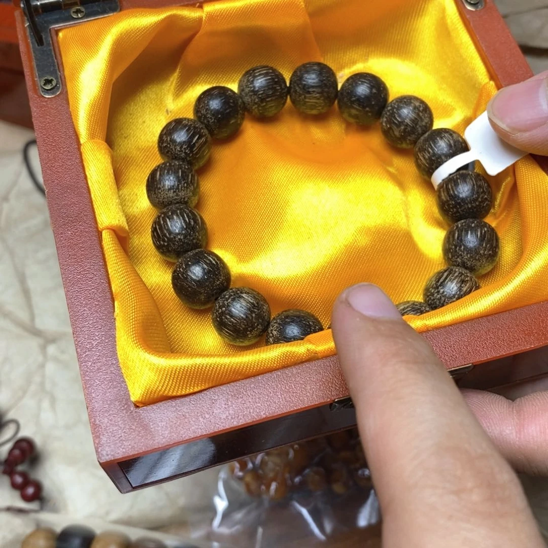 滴血莲花菩提吊坠