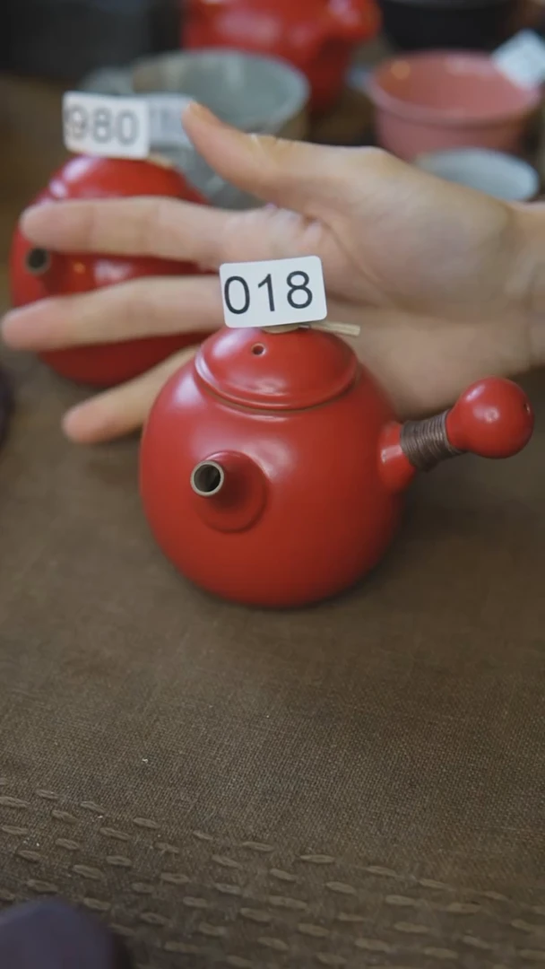 【闪购商品】陶瓷其他红色煮茶壶018