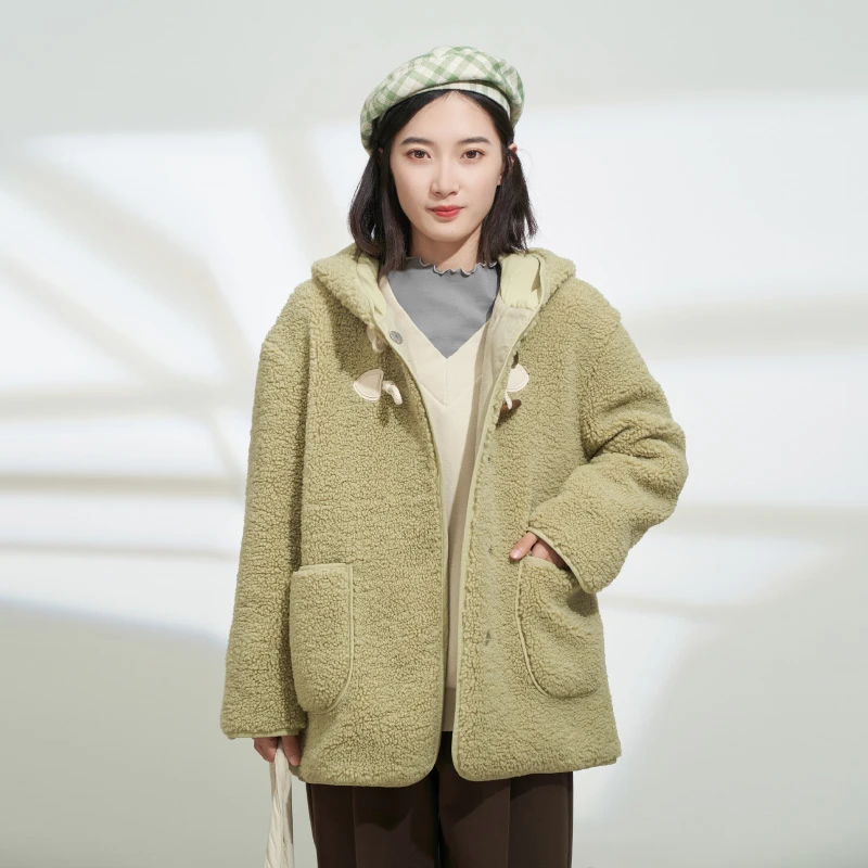 本依凡【部分微瑕，N，O褪N，O焕！介意慎拍】冬季女毛绒外套ESSMR0016