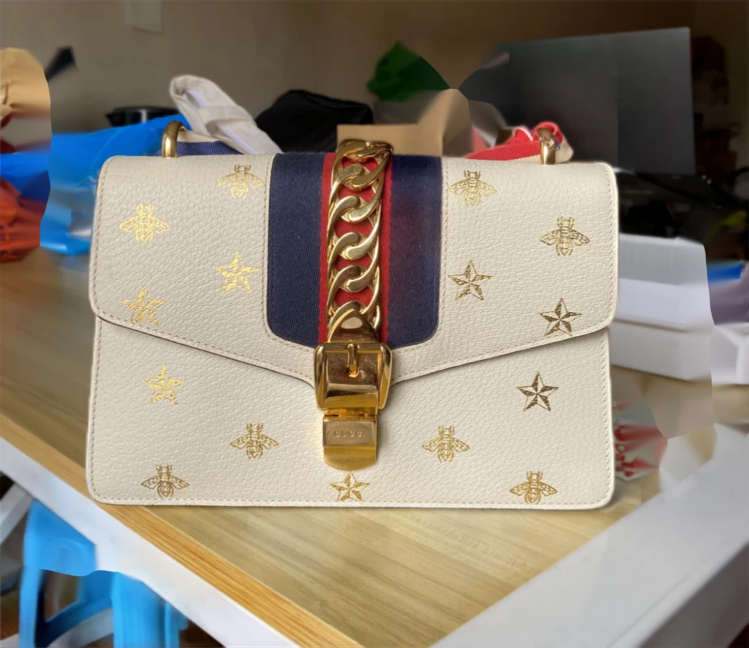 95新 GUCCI/古驰 白色 烫金款 塞尔维亚 中号 经典淑女简约小蜜蜂