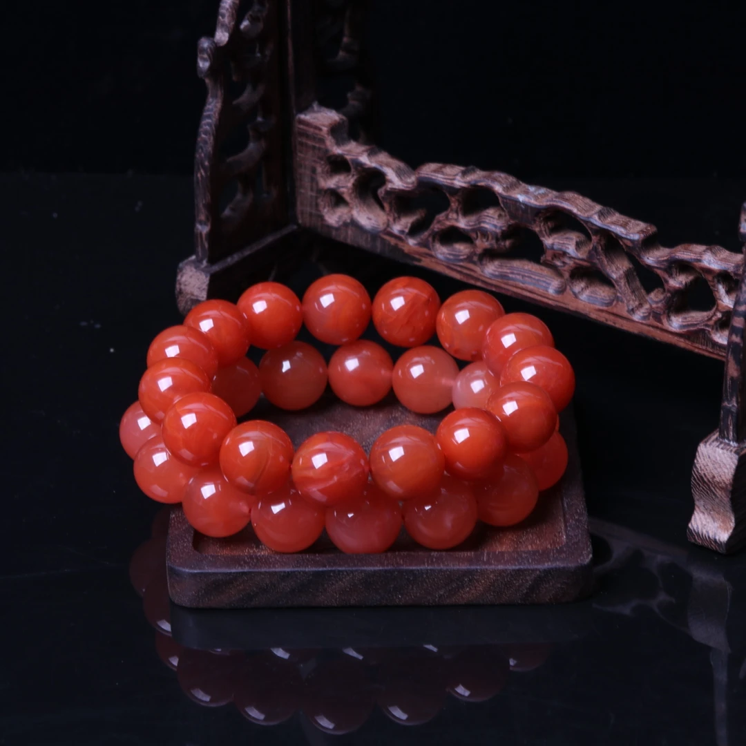 【蚂蚁珠宝】保山杨柳南红玛瑙15mm左右圆珠手串一条n715