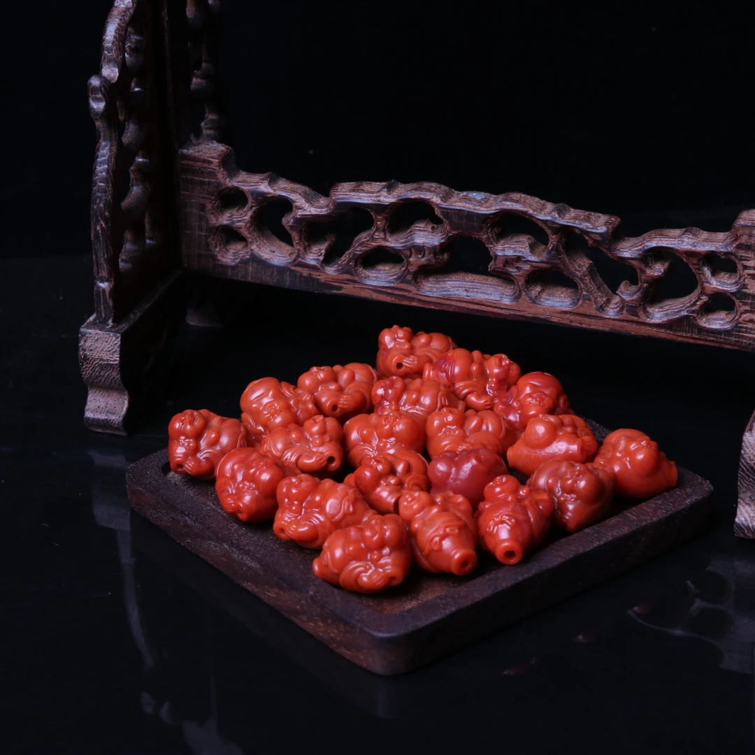 【蚂蚁珠宝】南红玛瑙15-16mm左右逍遥佛三通一个p760（多样性发其一