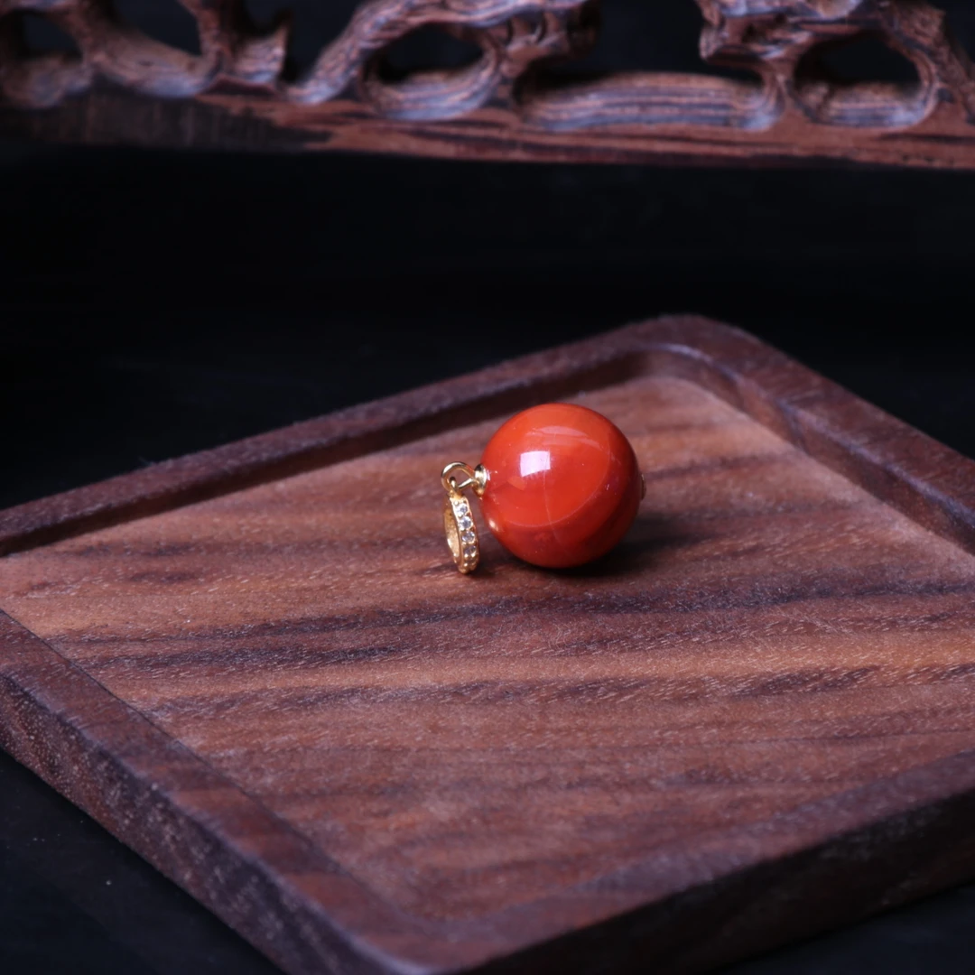 【蚂蚁珠宝】南红玛瑙13-14mm左右银925扣头瓦西圆珠吊坠一个v380