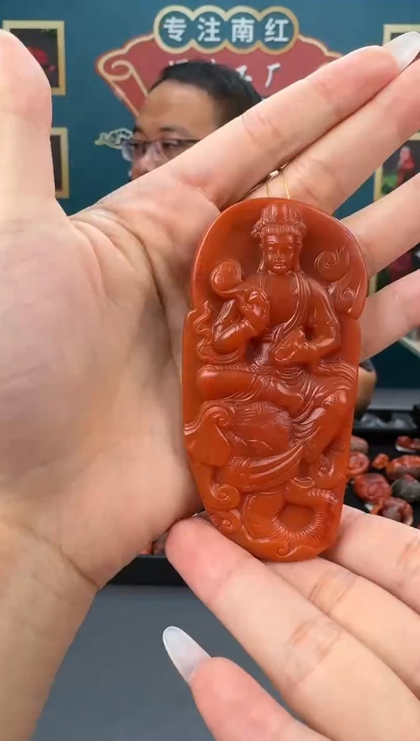 【闪购商品】南红玛瑙雕刻未镶嵌136ZB0721产品一个