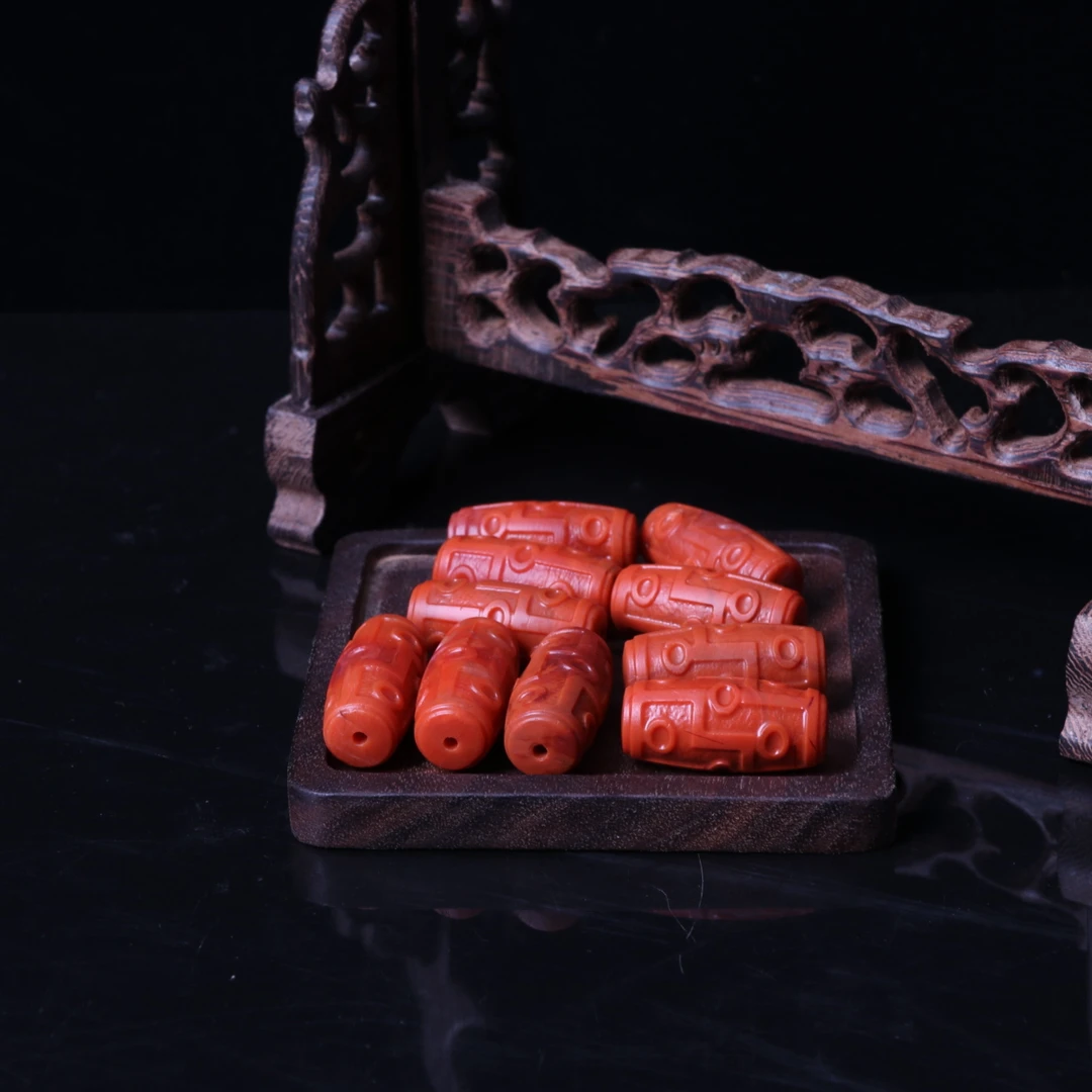 【蚂蚁珠宝】南红玛瑙12mm左右九眼珠珠吊坠一个v344（多样性发其一）