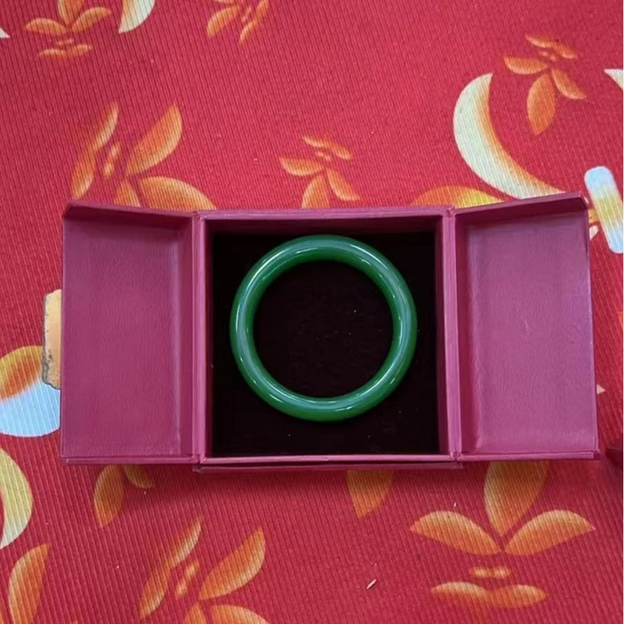 非金属仿水晶手镯 绿手镯