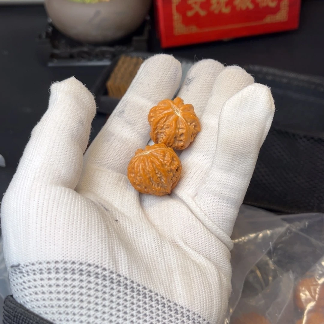 【闪购商品】文玩核桃把件2100