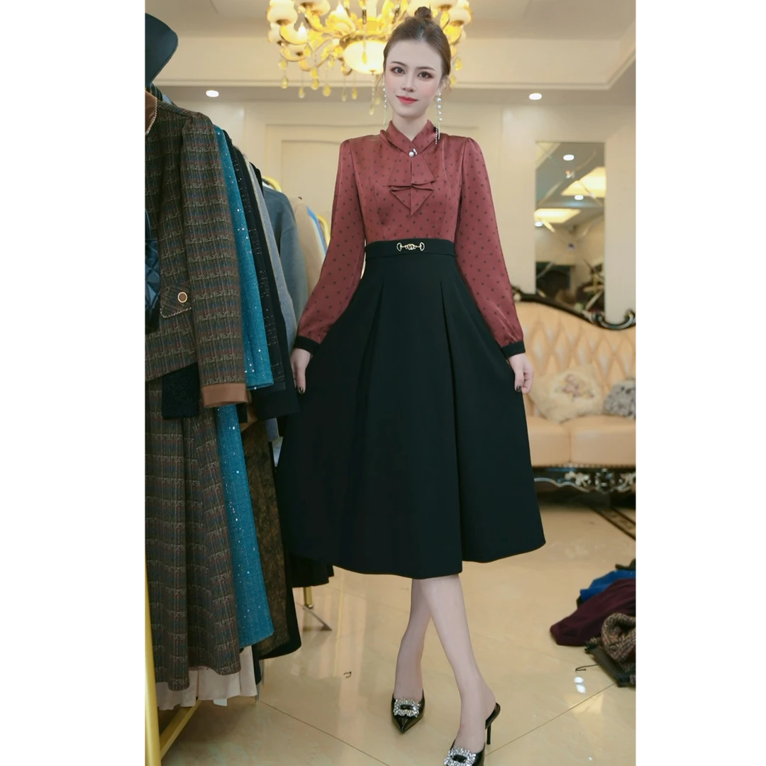 梦想服饰2024秋季新款洋气气质修身减龄收腰时尚连衣裙663