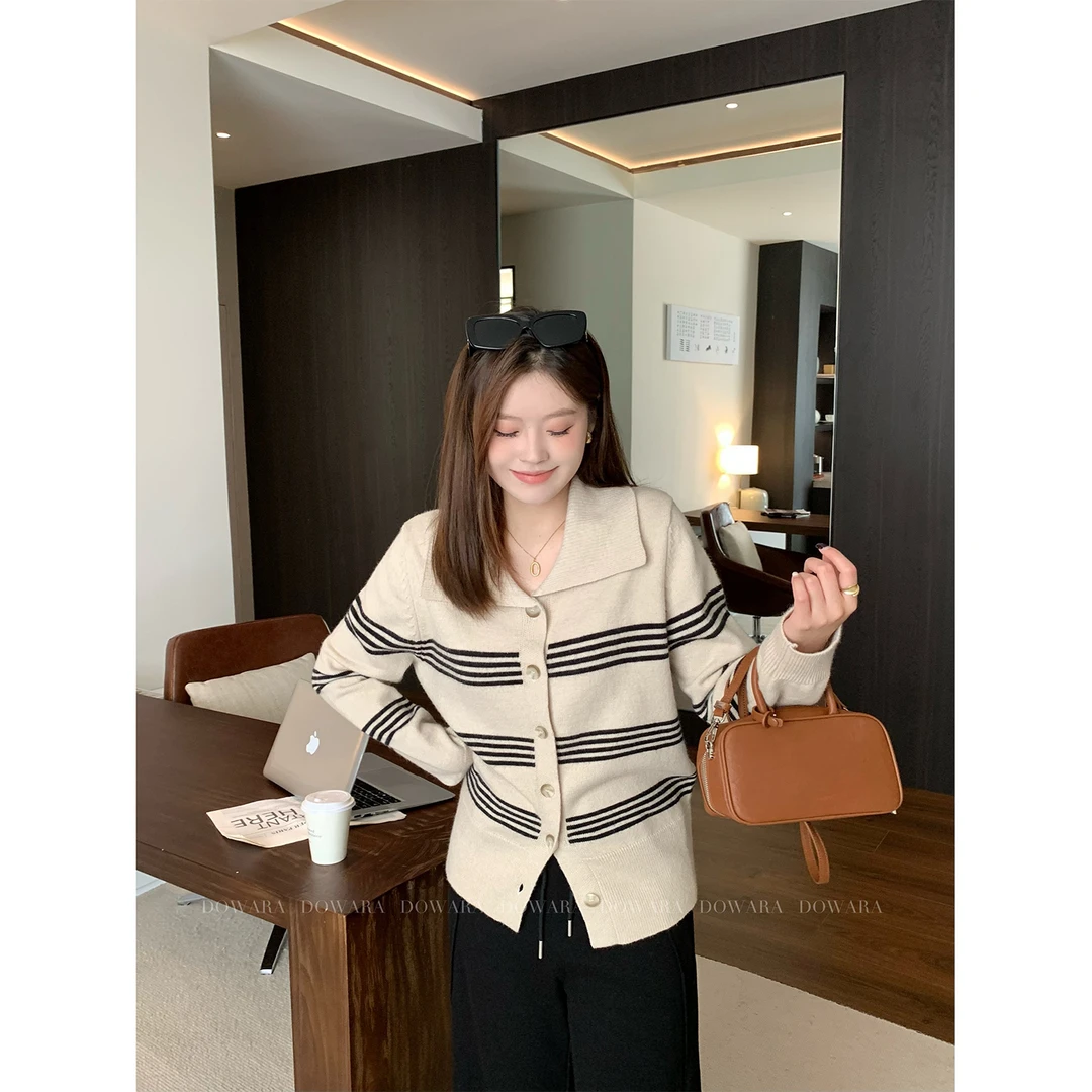 大婉酱微胖定制 韩版条纹撞色毛衣秋季新款洋气减龄翻领上衣6347D