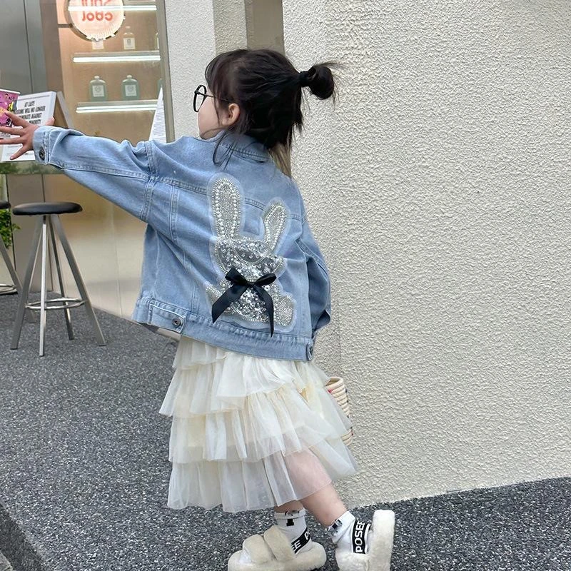 女童韩系牛仔外套春秋款2025新款洋气时髦可爱兔子春季出游炸街