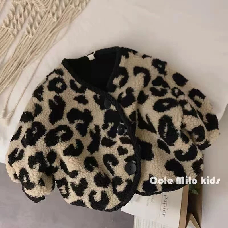 韩版童装儿童秋冬加绒加厚外套男童女童时尚豹纹潮款毛毛衣保暖