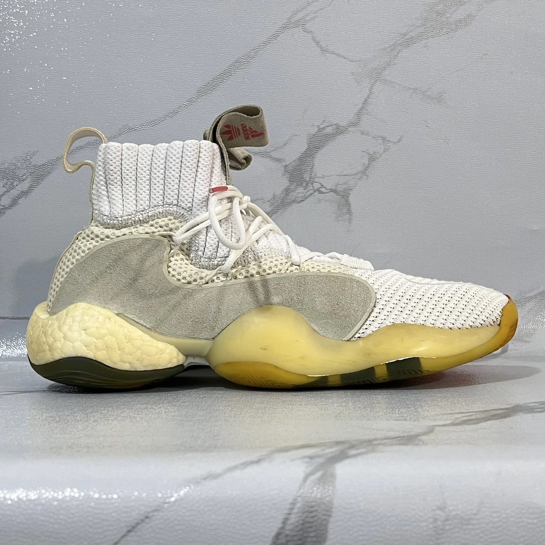 42.5码adidas Crazy BYW X Boost 实战篮球 公价1699 二手/90新